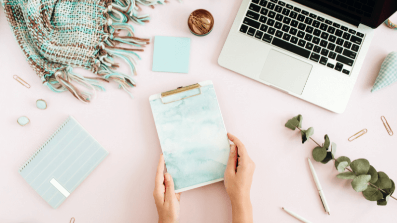 blogging side hustle for introverts